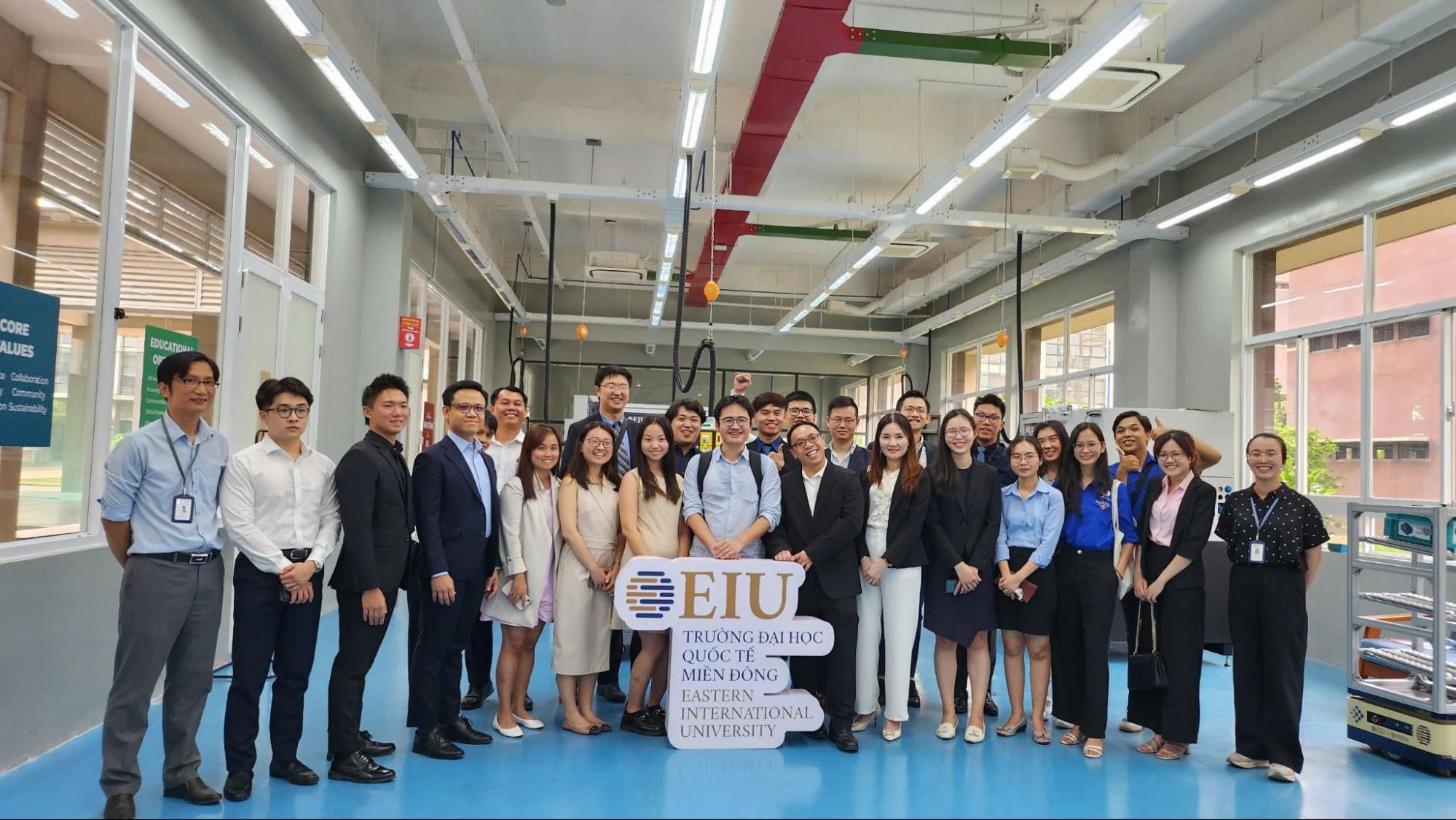 Hội doanh nhân trẻ Singapore