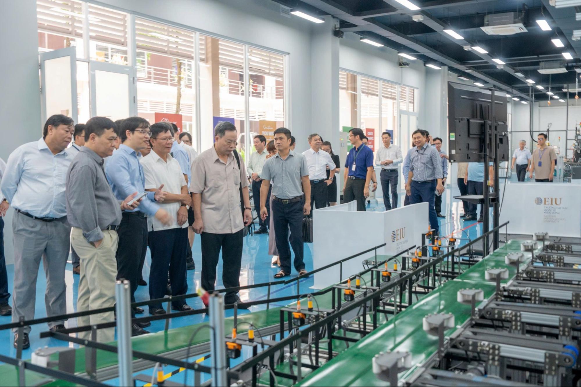 Hội đồng lý luận trung ương