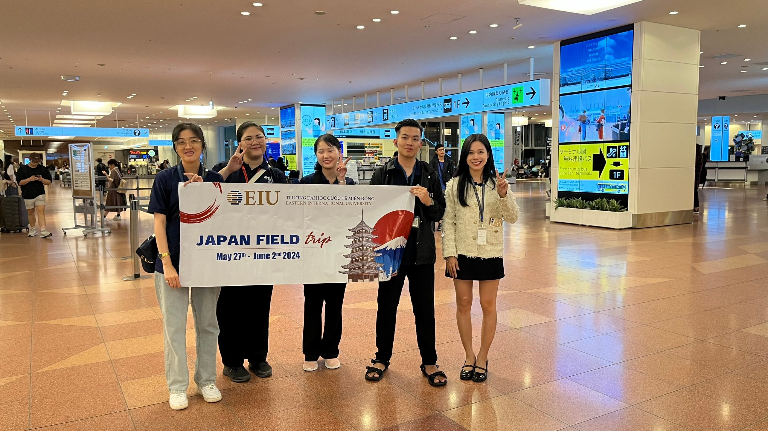 Check–in-o-san-bay-Haneda-1
