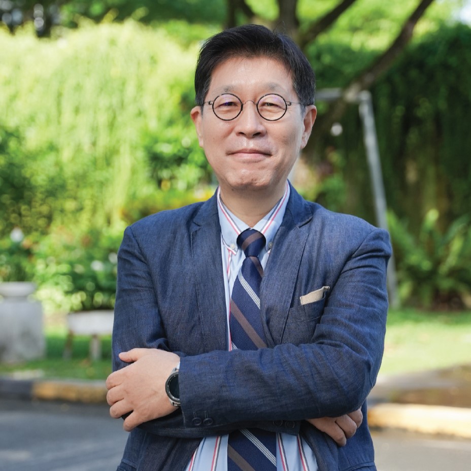 Tiến sĩ Kang Seung Won