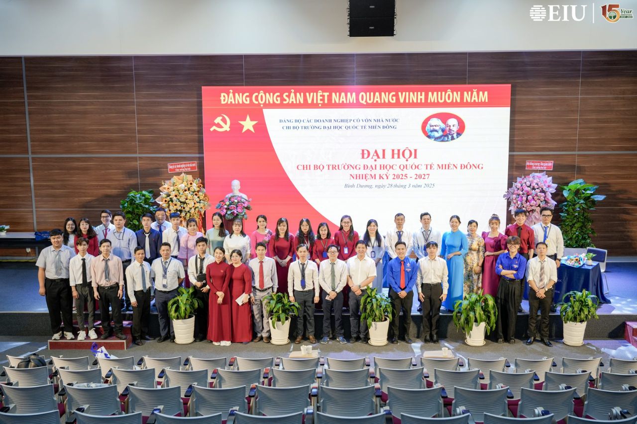 Đại hội chi bộ Trường Đại học Quốc tế Miền Đông nhiệm kỳ 2025-2027