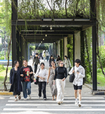 Eastern International University