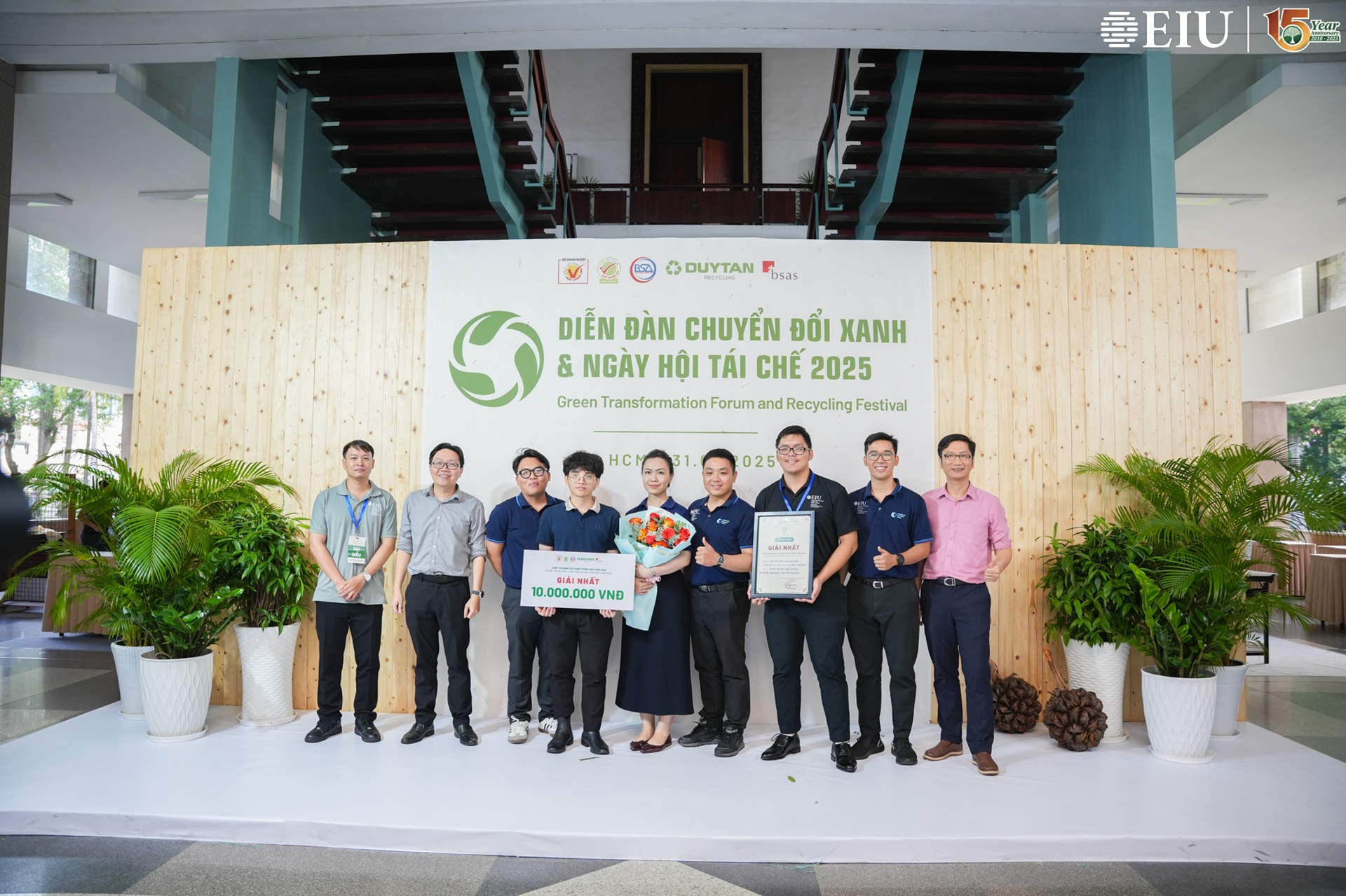 cuoc-thi-sang-tao-trong-sinh-vien-2025 (7)