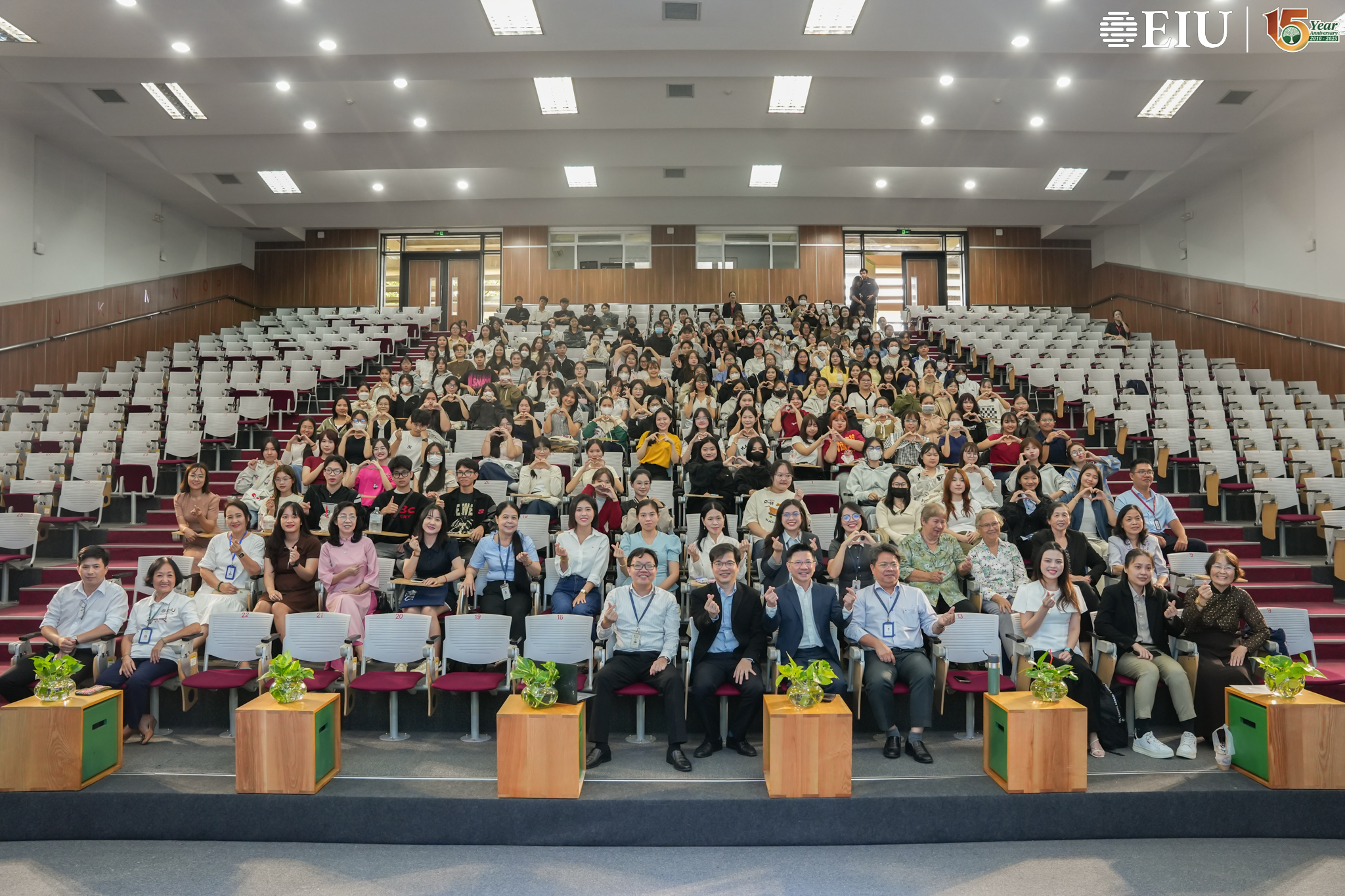 Khoa Điều dưỡng chào đón tân sinh viên