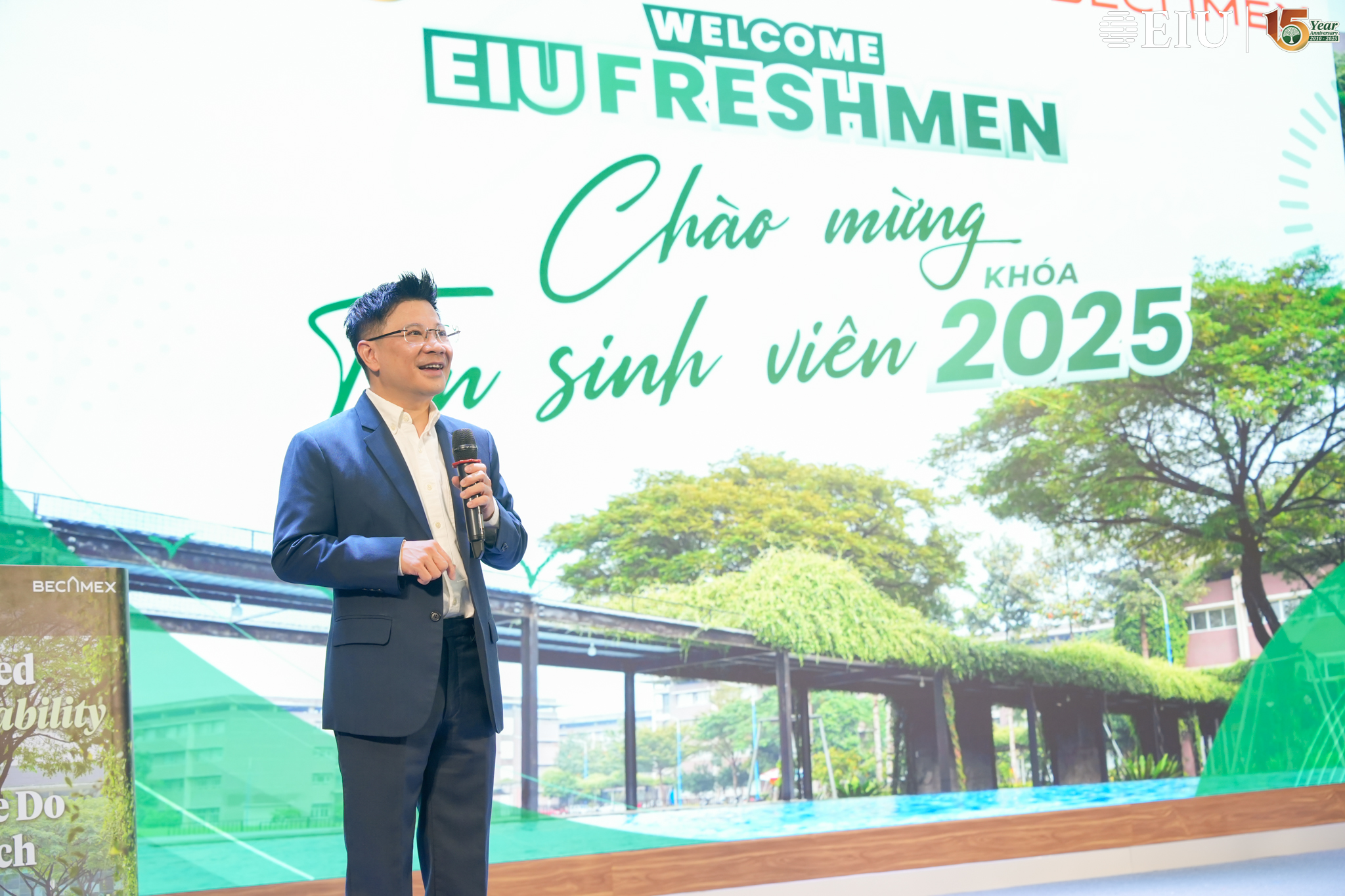 Khoa Điều dưỡng chào đón tân sinh viên