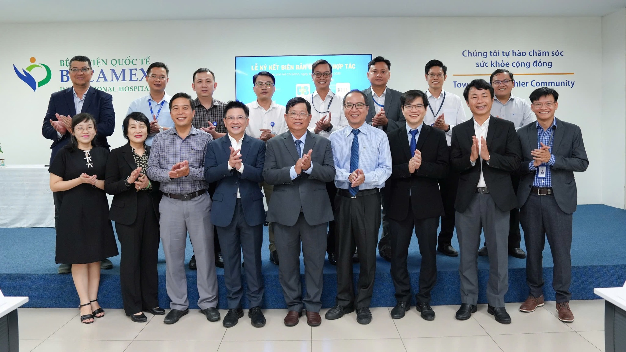 eiu-hop-tac-voi-bv-ung-buou-tphcm-va-bv-quoc-e-becamex (7)