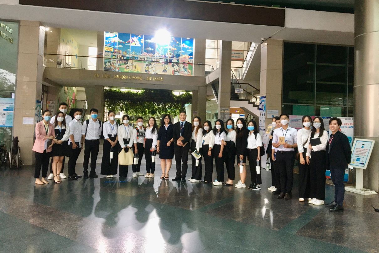 Kiến tập tại Bệnh viện Đa khoa Mỹ Phước