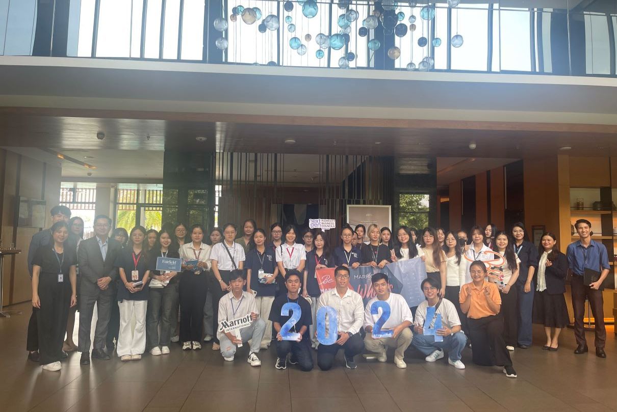 Kiến tập tại ks Fairfield by Marriott South BD