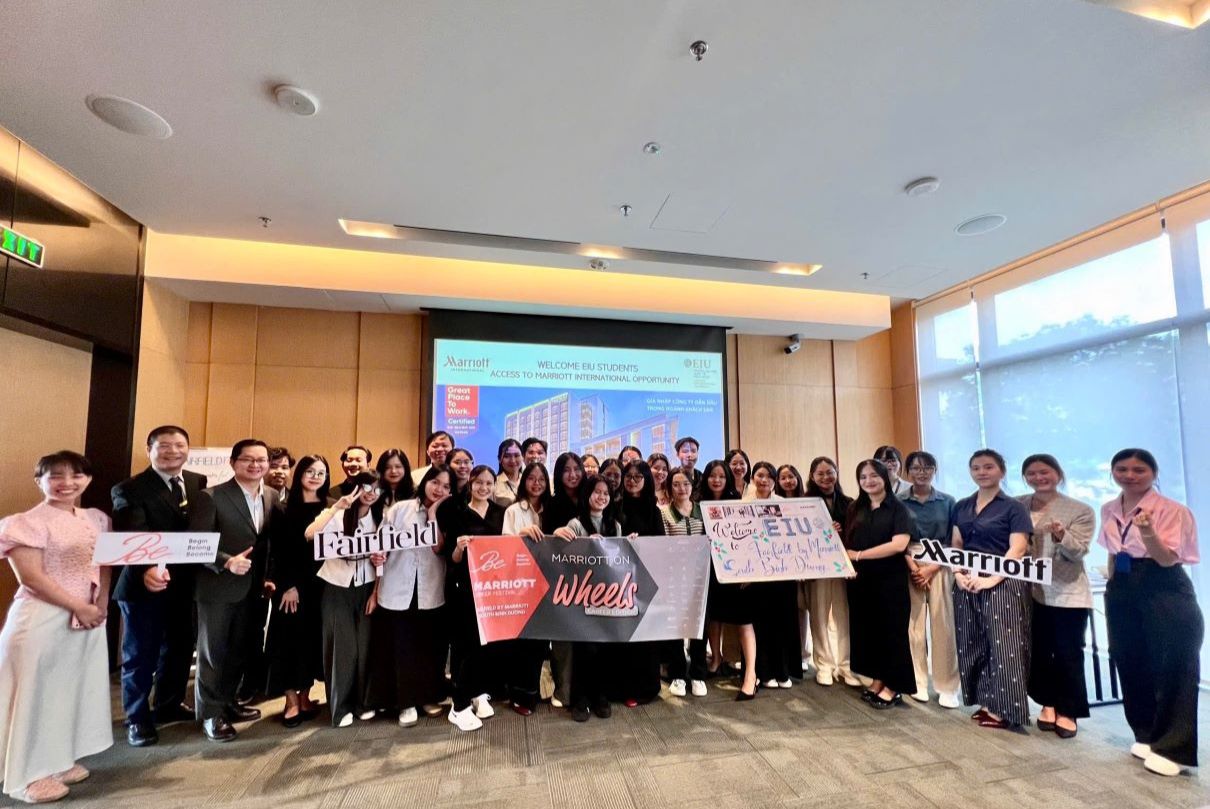 Kiến tập tại ks Fairfield by Marriott South BD