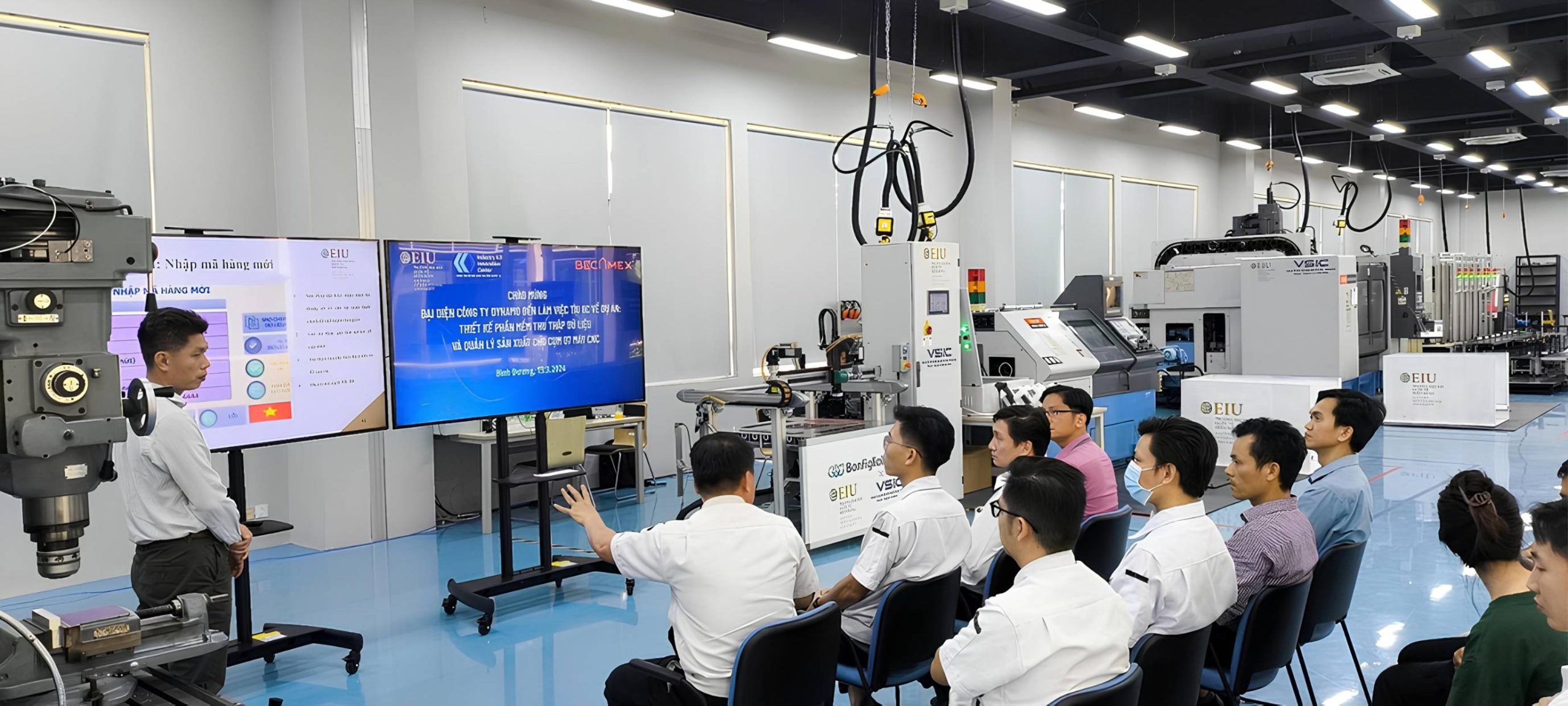 Dự án với sinh viên