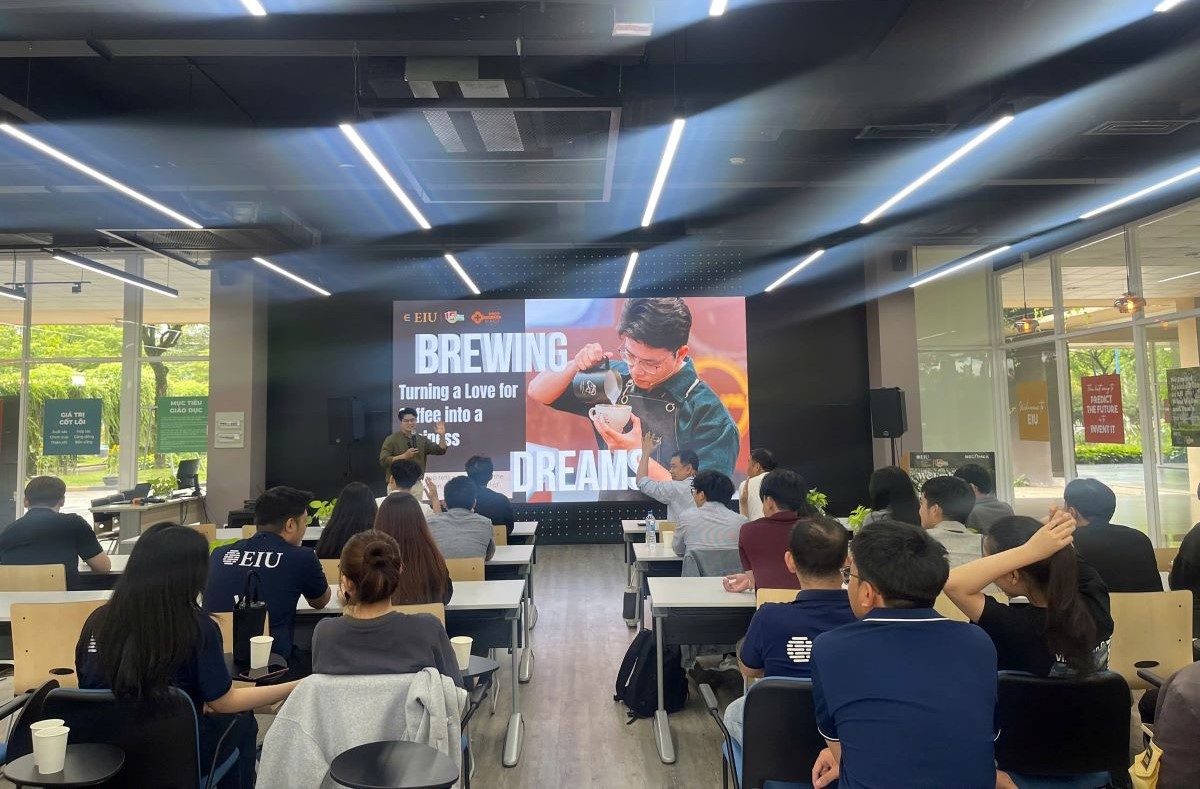 Truyền cảm hứng và định hướng nghề nghiệp