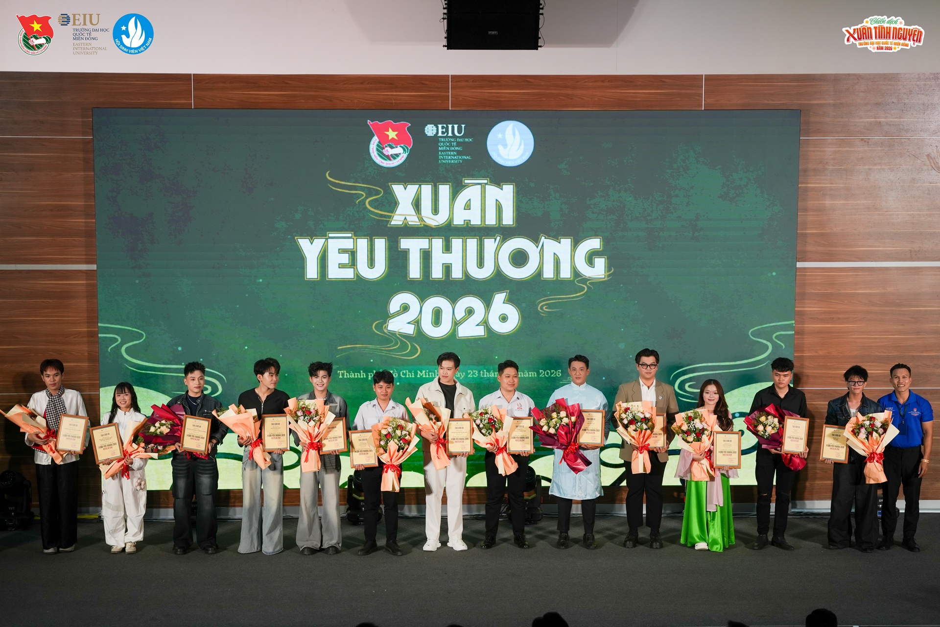 eiu-xuan-yeu-thuong-2026 (7)