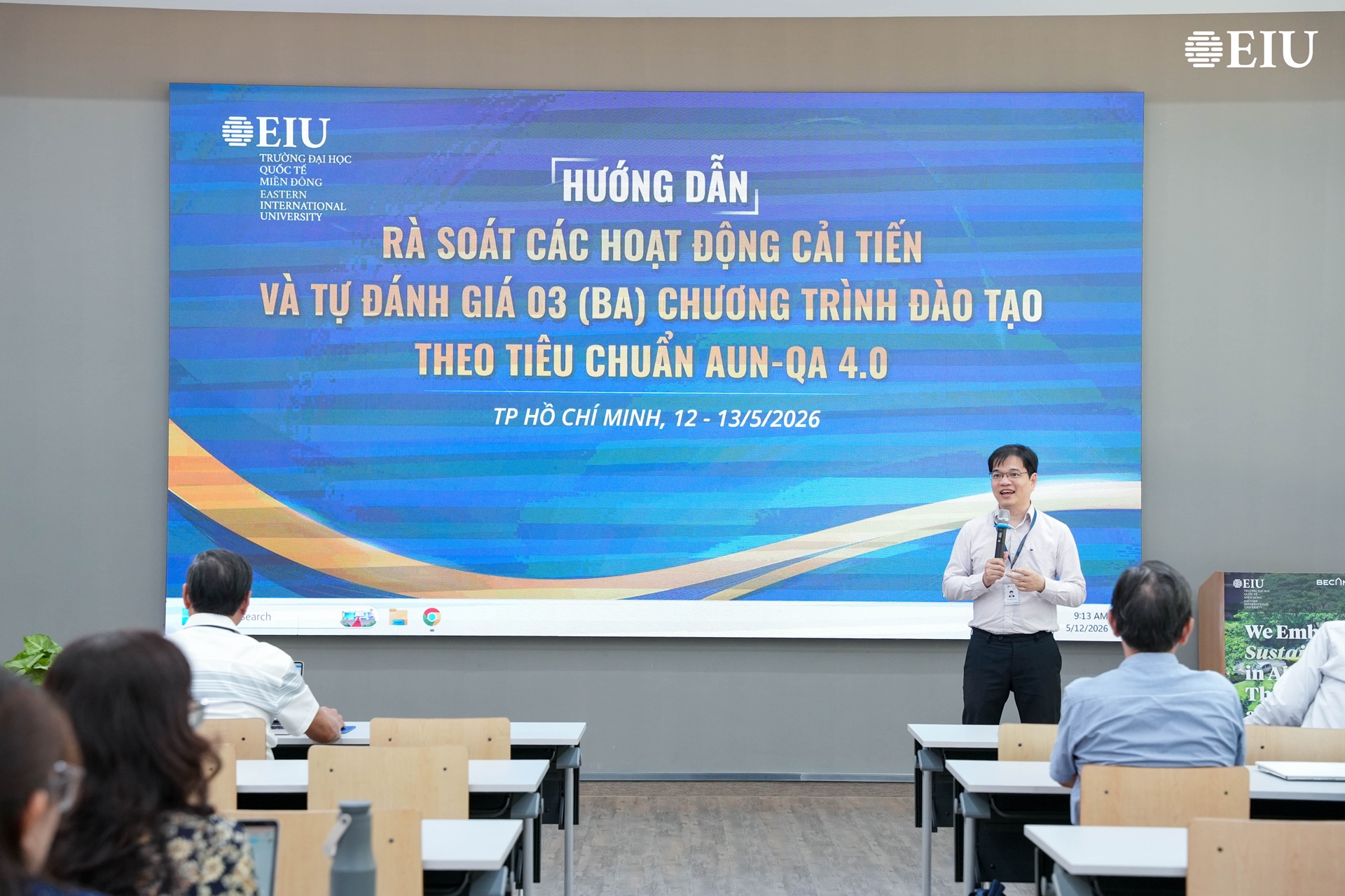 tap-huan-danh-gia-3-chuong-trinh-dao-tao-theo-aun-qa (3)