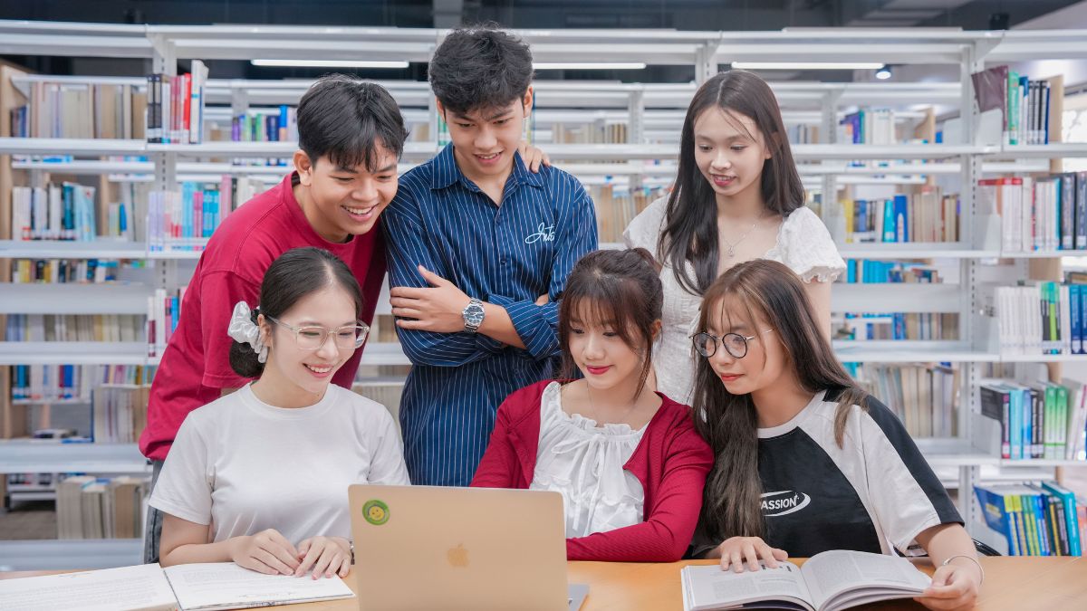Hỗ trợ giao tiếp học thuật